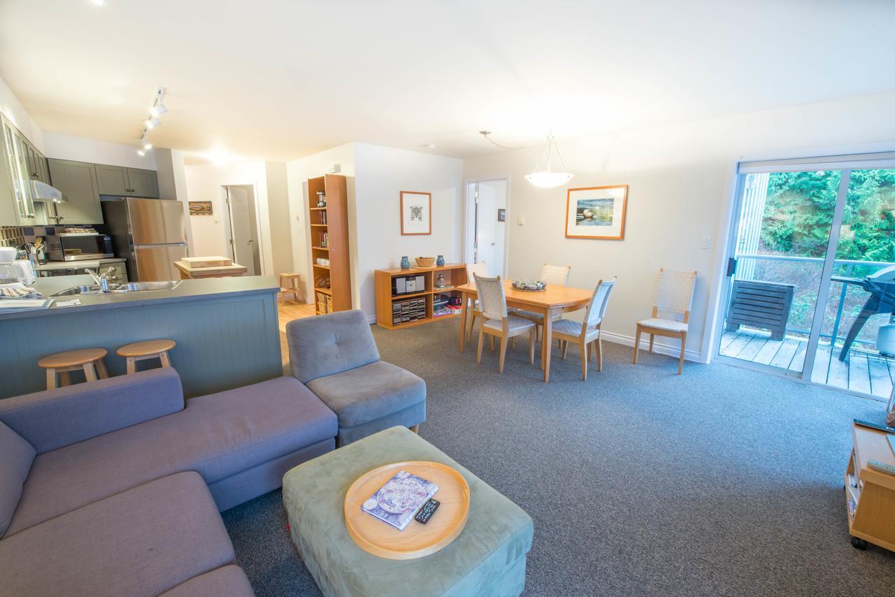 Luxury 2Br Oceanfront Condo By Onlybc 201 Tofino Exterior foto